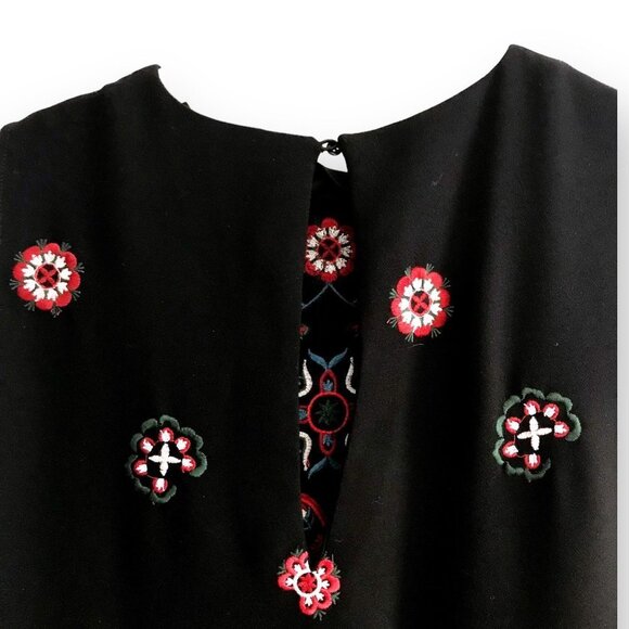 Zara Sleeveless Black Shift Dress with Embroideries,   size M - Picture 8 of 15